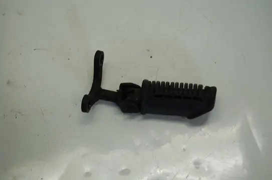 Footrest right Suzuki GS 550 ES 1983 - 1985