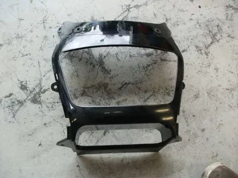 Cowl upper center Suzuki GSF 600 650 Bandit  1996 - 1999