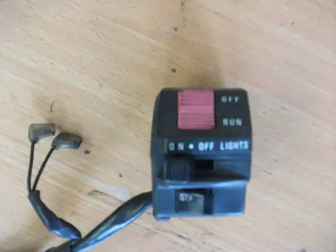 Handlebar switch assy right Suzuki GS 500 E 1989 - 2001