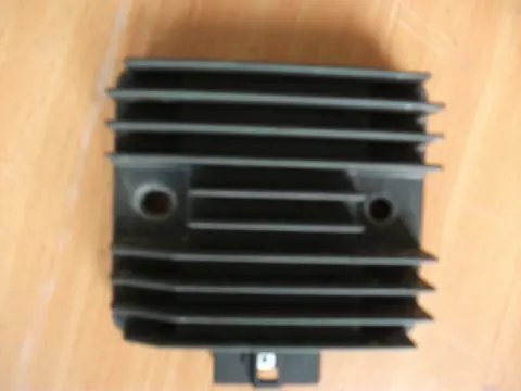 Regulator rectifier  Yamaha YZF R6 2003 - 2005