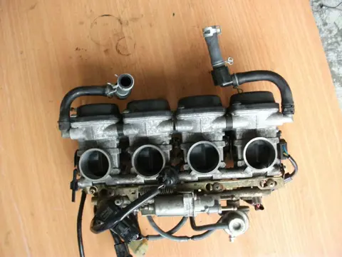 Carburetor assy Yamaha YZF R6 2003 - 2005