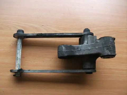 Cushion connecting rod  Kawasaki ZX 9 R 2000 - 2001