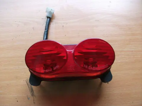 Rear light Kawasaki ZX 9 R 2000 - 2001