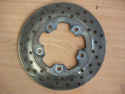 Rear brake disc Suzuki TL 1000 1997 - 2002