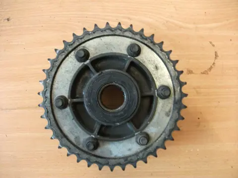 Driven flange Suzuki TL 1000 1997 - 2002