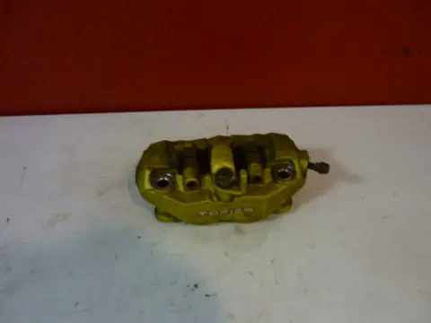 Brake caliper right front Suzuki GSX R 600 2004 - 2005