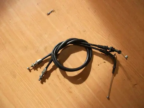 Throttle cable Suzuki GSX R 1300 Hayabusa 1998 - 2007
