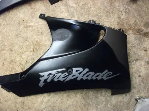 Cowl lower right Honda CBR 900 RR 1996 - 1997
