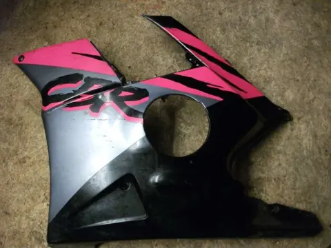 Cowl Left Honda CBR 600 F 1991 - 1994
