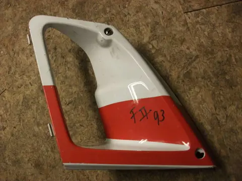 Cowl lid left  Honda CBR 600 F 1991 - 1994