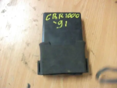 Ignitor CDI ECU Honda CBR 1000 F 1989 - 1992