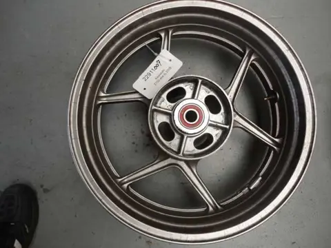 Rear wheel Kawasaki Z 750 2007 - 2010