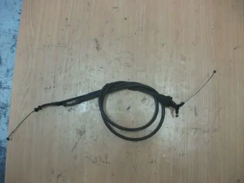 Throttle cable Yamaha XJ 900 S Diversion 1994 - 2005