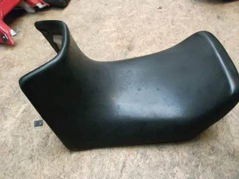 Seat Kawasaki GPX 600 1988 - 1994