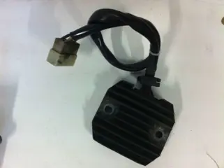 Regulator rectifier  Yamaha FAZER 1000 1998 - 2005