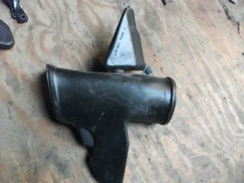Air intake left Honda CBR 600 F 2001 - 2007