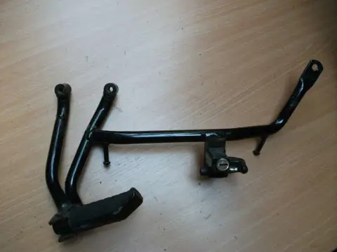 Pillion step left  Honda CBR 600 F 1991 - 1994