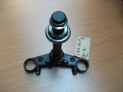 Steering stem Honda CBR 600 F 1995 - 1998
