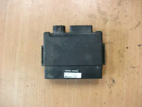 Ignitor CDI ECU Suzuki GSX R 600 1995 - 2000