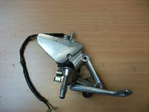 Main step holder right Honda CBR 1100 XX 1997 - 1998 / 1999 - 2006