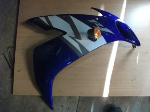 Cowl right Yamaha YZF R1 2004 - 2006
