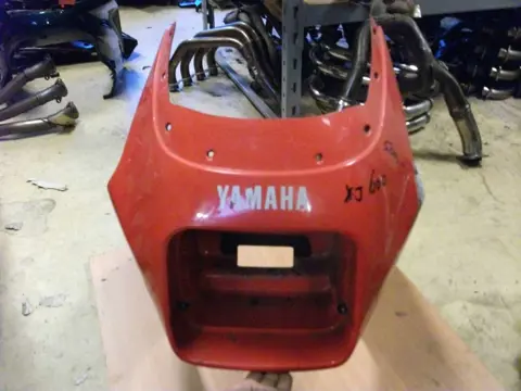 Cowl upper front Yamaha XJ 900 F 1983 - 1994