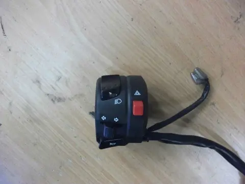 Handlebar switch assy left Suzuki GSX R 1300 Hayabusa 2008 - 2009