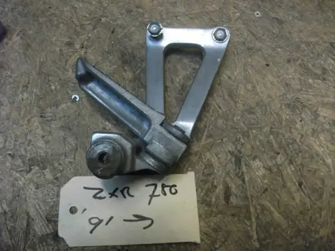 Pillion step right Kawasaki ZXR 750 1993 - 1996 / 1991 - 1992