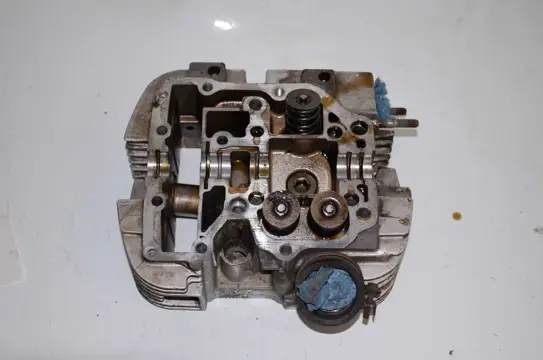Cylinder head Honda VT 700 750 1986 - 1987
