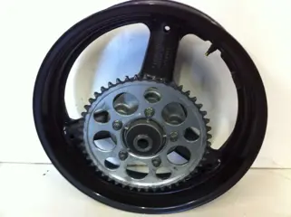 Rear wheel Suzuki GSF 600 650 Bandit  2000 - 2004