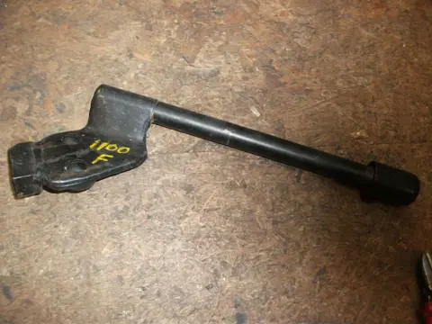 Steering Handle right Suzuki GSX F 1100 1988 - 1994