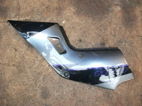Cowl left small Suzuki GSX F 1100 1988 - 1994