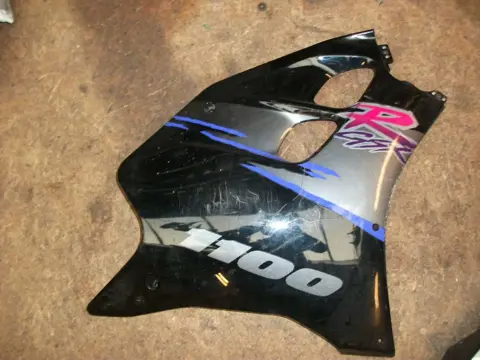 Cowl lower right Suzuki GSX R 1100 1993 - 1994