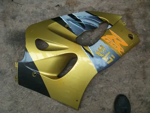 Cowl right Suzuki GSX R 750 1996 - 2000