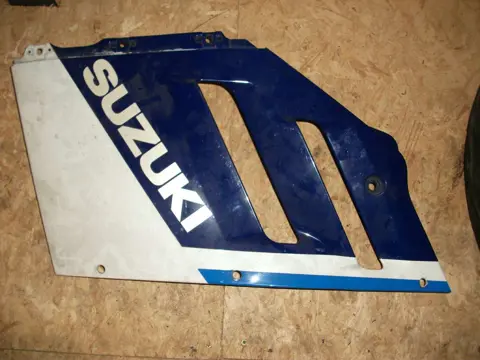 Cowl Left Suzuki GSX R 750 1985 - 1989