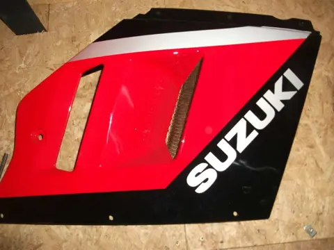 Cowl right Suzuki GSX R 1100 1991 - 1992 / 1988 - 1990