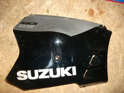 Cowl lower right Suzuki GSX R 750 1990 - 1991