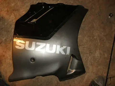 Cowl right Suzuki GSX F 1100 1988 - 1994