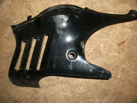 Cowl Left lower Suzuki GSX F 600 1988 - 1997