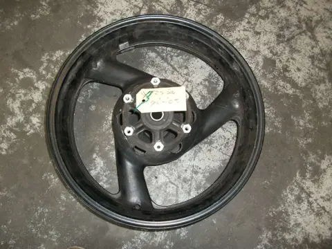 Rear wheel Yamaha FAZER 600 1998 - 2000