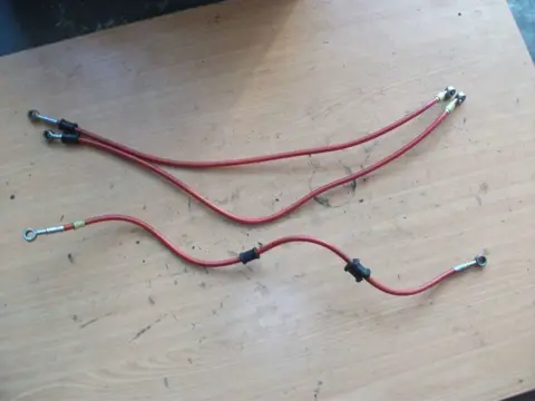 Brake hose front Suzuki GSX R 750 2001 - 2003