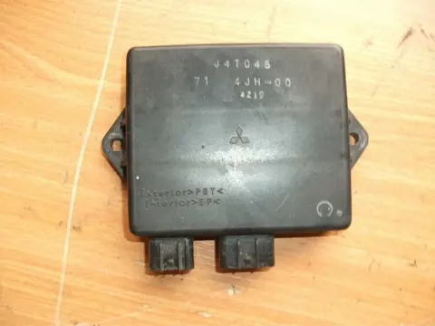 Ignitor CDI ECU Yamaha FZR 600 1994 - 1996