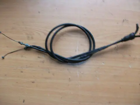 Throttle cable Yamaha FZR 600 1994 - 1996