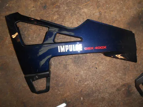 Cowl left small Suzuki GSX 400 X Impulse 1986 - 1989
