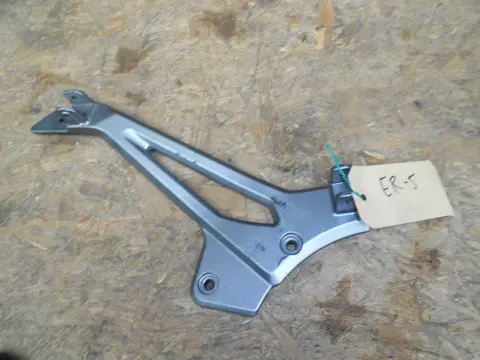 Main step holder left Kawasaki ER 5 1997 - 2005