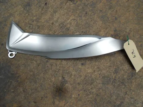 Cowl left small Suzuki GSX R 1000 2009 - 2010