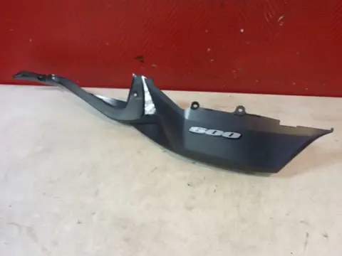 Cowl left rear Suzuki GSX R 600 2008 - 2010