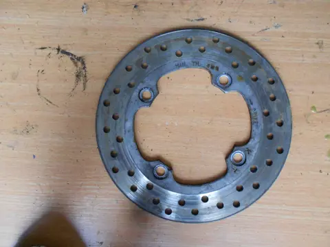 Rear brake disc Honda CBR 900 RR 1998 - 1999