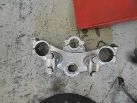 Fork top bridge Honda XL 1000 V Varadero 1998 - 2002