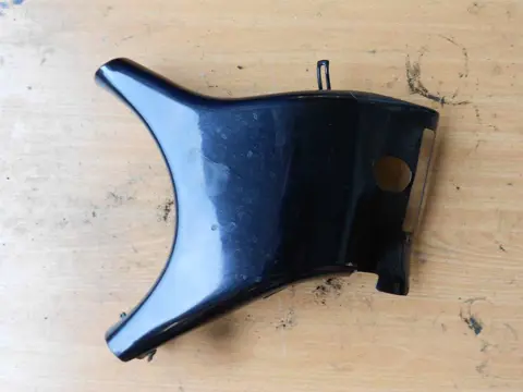 Frame body parts Suzuki VS 800 Intruder 1992 - 2000